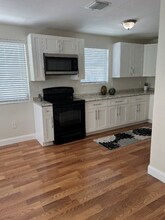 46 NW 1st St in Miami, FL - Foto de edificio - Building Photo