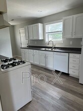 2211 S Sergeant Ave in Joplin, MO - Building Photo - Building Photo