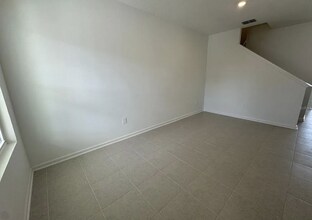 3055 Mindfulness Dr in Clermont, FL - Building Photo - Building Photo