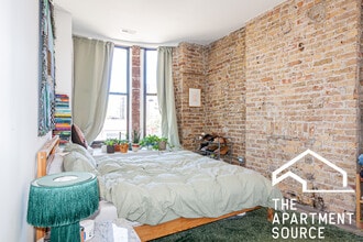 2741 W Division St, Unit 4f in Chicago, IL - Foto de edificio - Building Photo