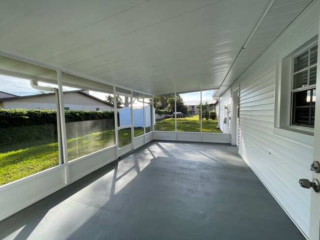 property at 2122 Sylvester Ct