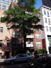 247 E 33rd St in New York, NY - Building Photo - Building Photo