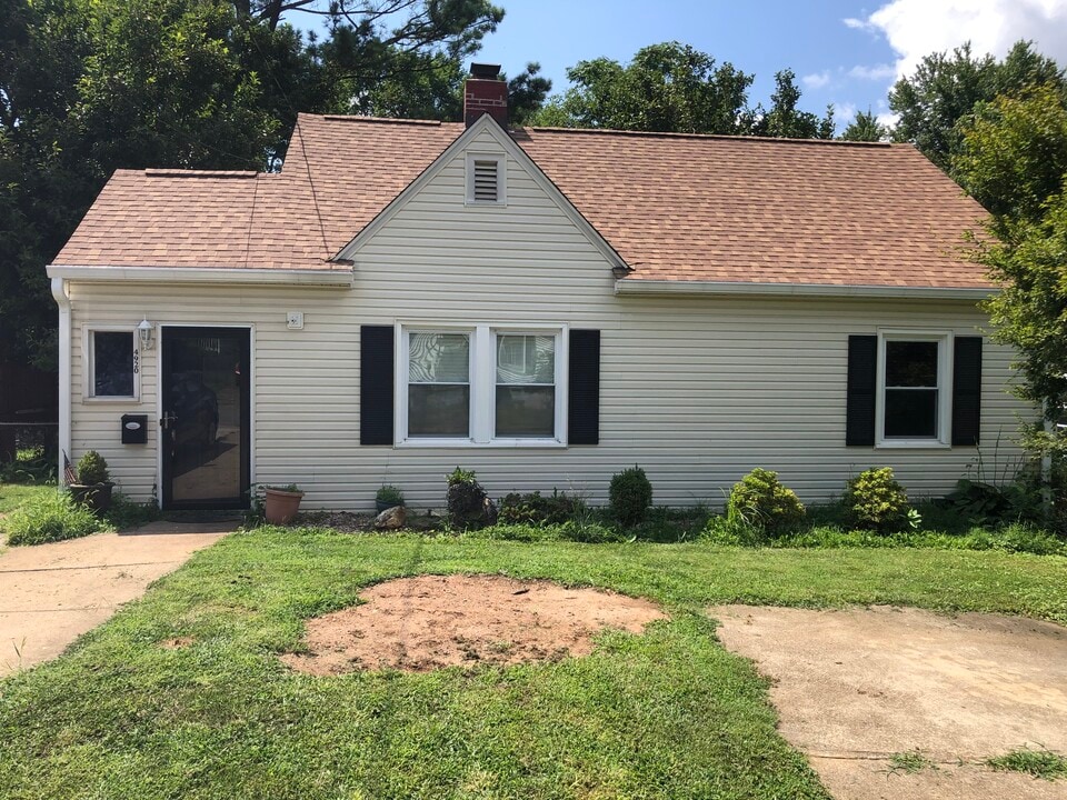 4920 Myrtle St in Lynchburg, VA - Building Photo