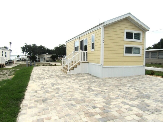 property at 279 Oak Harbor Camp