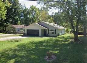 9929 N Rd in Fairview Heights, IL - Building Photo