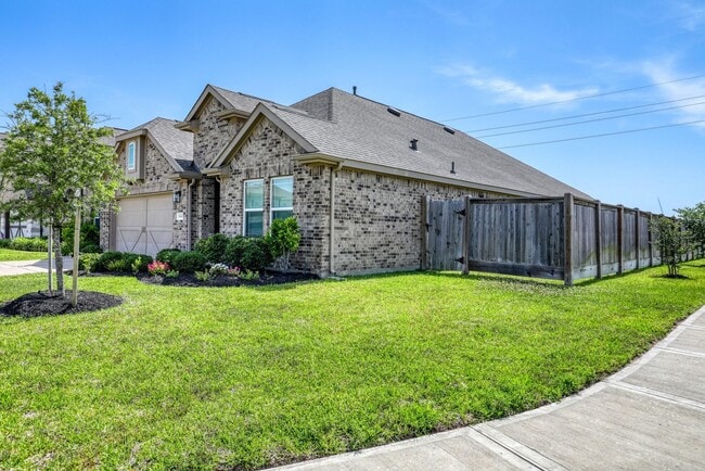 6647 Northchester Dr in Katy, TX - Building Photo - Building Photo