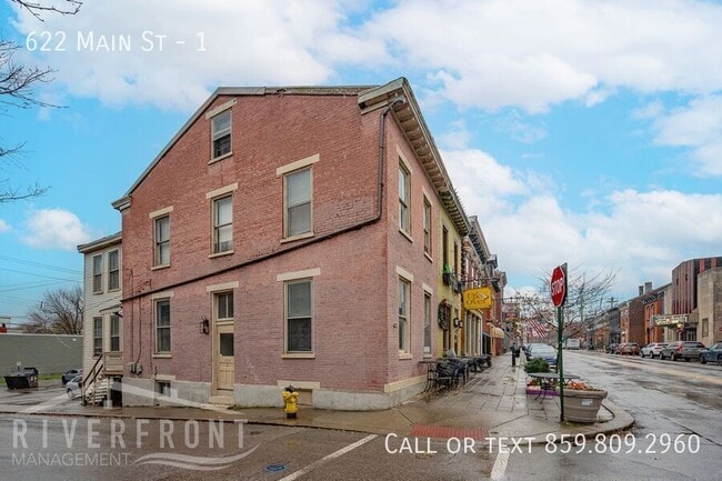 property at 622 Main St