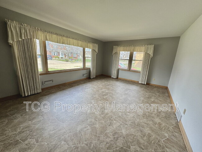 1620 8th St in Peru, IL - Foto de edificio - Building Photo
