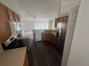 27 Flatfish Dr in Poinciana, FL - Building Photo - Building Photo
