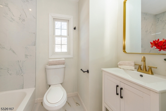 8 Fairview Dr. in West Milford, NJ - Building Photo - Building Photo