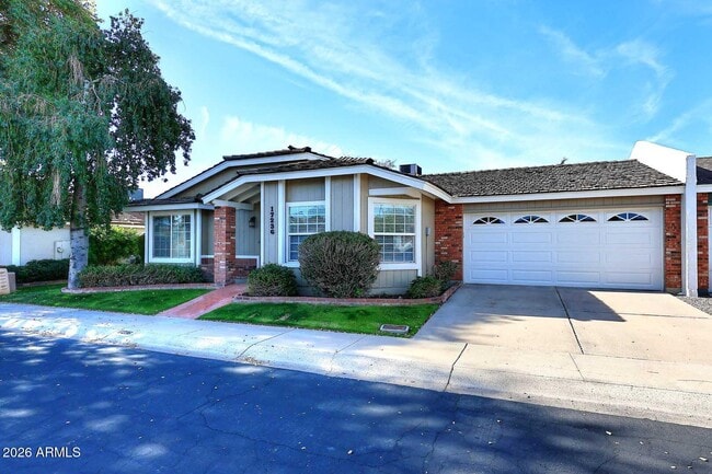 property at 17236 N 1st Pl