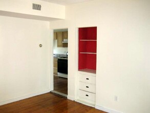 16 Kidder Ave, Unit 2 in Somerville, MA - Building Photo - Building Photo