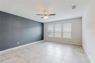 9436 Smiths Park Ln in Fort Worth, TX - Building Photo - Building Photo