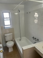 40 Ellington St in Orange, NJ - Foto de edificio - Building Photo