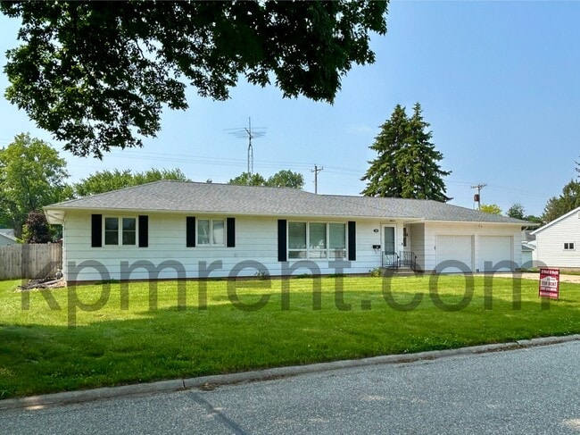 property at 720 Poplar St