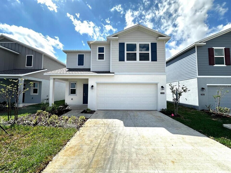 3358 Alexander Dr in Lake Wales, FL - Building Photo