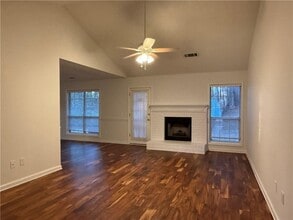 3284 Saddlegate Ct in Buford, GA - Building Photo - Building Photo