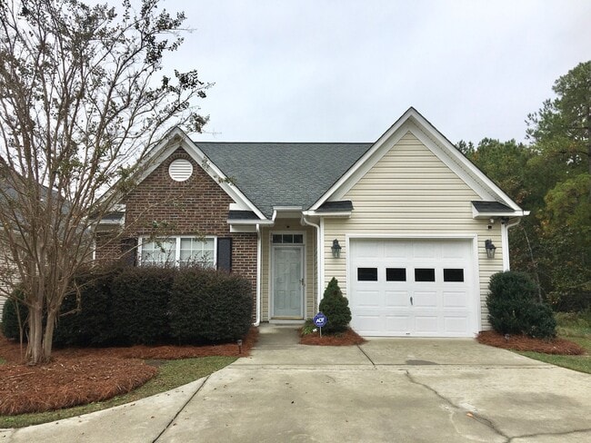 property at 219 Ivy Sq Dr
