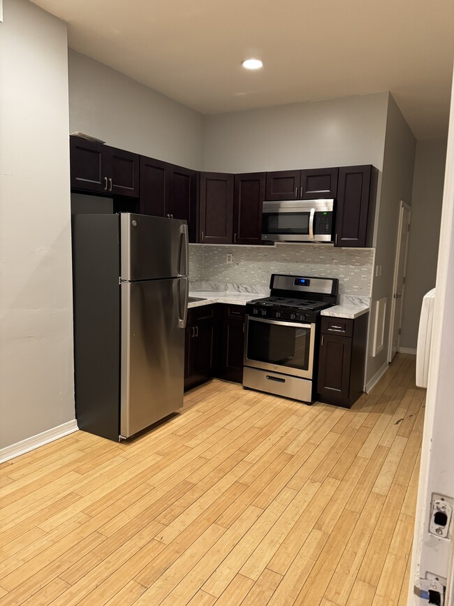 3211 W Montgomery Ave, Unit 3211