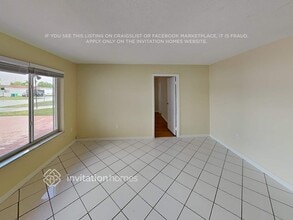 9394 NW 19th Pl in Sunrise, FL - Building Photo - Building Photo