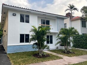 135 Zamora Ave in Coral Gables, FL - Building Photo - Building Photo
