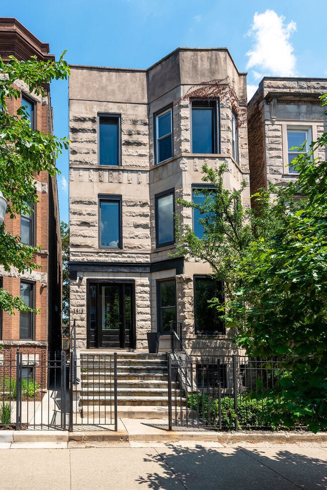 property at 3513 N Sheffield Ave