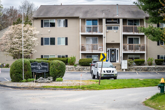 Riverview Terrace in Cranston, RI - Building Photo - Building Photo