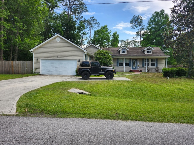 property at 914 Hibernia Forest Dr