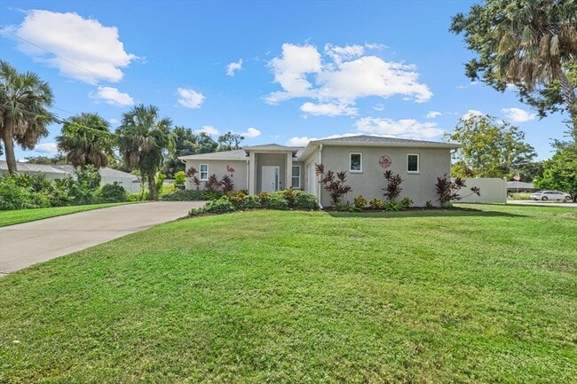 279 Avalon Rd in Venice, FL - Building Photo - Building Photo