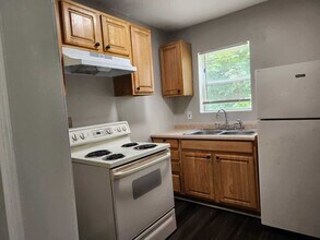 1472 W 32nd St in Indianapolis, IN - Building Photo - Building Photo