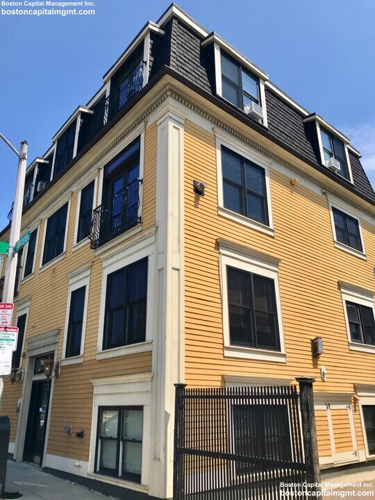 362 Dorchester St, Unit 3 in Boston, MA - Building Photo