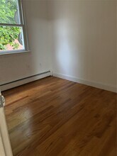 250-02 Weller Ave in Queens, NY - Building Photo - Building Photo