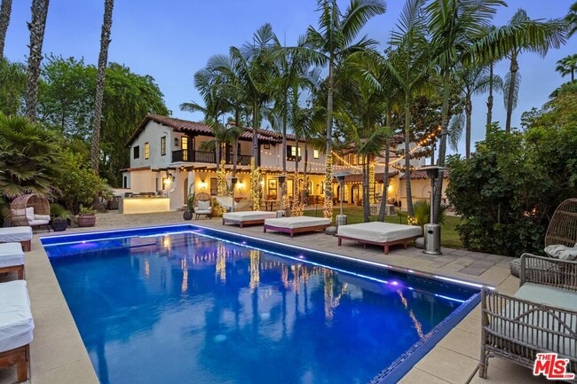 property at 9451 W Sunset Blvd