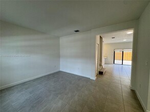 12884 SW 232nd Ln in Princeton, FL - Building Photo - Building Photo