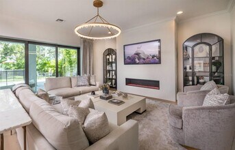 4111 W Swann Ave in Tampa, FL - Building Photo - Building Photo