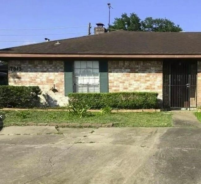 property at 7813 S Gessner Rd
