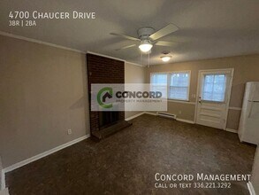 4700 Chaucer Dr in Greensboro, NC - Building Photo - Building Photo