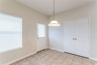 3712 Nightjar View Terrace in Pflugerville, TX - Foto de edificio - Building Photo