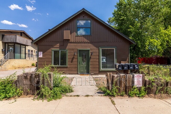306 S Humphreys St in Flagstaff, AZ - Building Photo - Building Photo