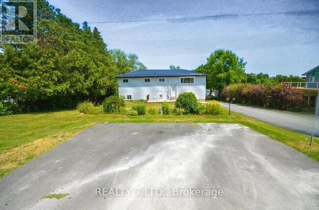 property at 22 Lawrence St N