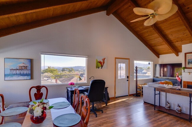 434 Larkin St, Unit ID1385788P in Monterey, CA - Building Photo - Building Photo