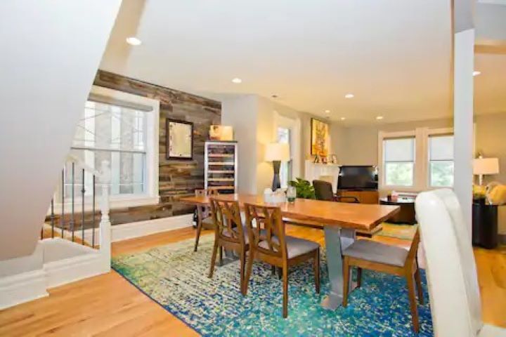 1156 N Logan St, Unit Apt 2 in Denver, CO - Building Photo