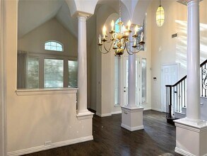 2704 Meadow Hills Ln in Plano, TX - Building Photo - Building Photo
