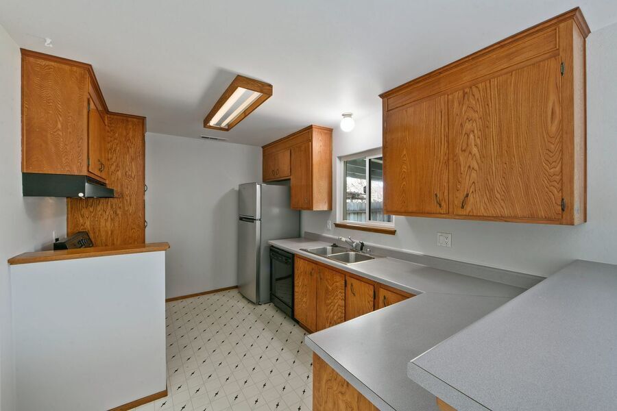 4625 Sloan St in Fremont, CA - Building Photo