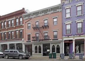 1421 Main St in Cincinnati, OH - Building Photo