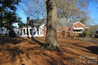 505 S Cedar St in Lincolnton, NC - Building Photo - Building Photo