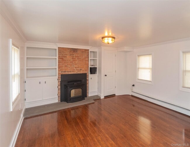 30 Tobins Ln in Highland Falls, NY - Building Photo - Building Photo