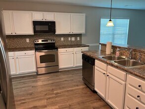 336 Slate Dr in Gibsonville, NC - Building Photo - Building Photo
