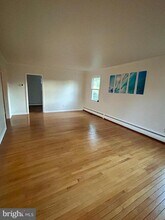 1007 Jones Rd in Conshohocken, PA - Building Photo - Building Photo