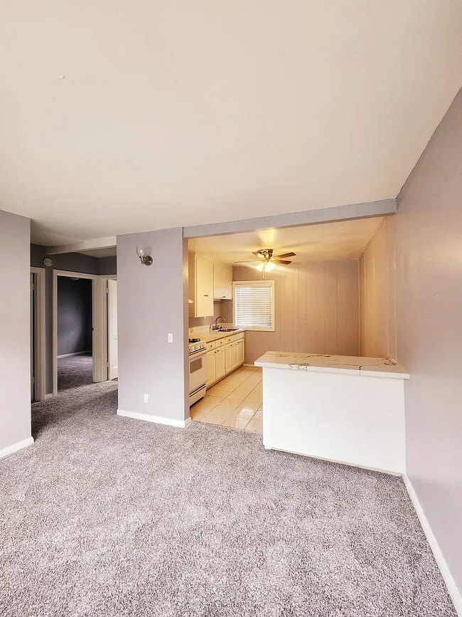 11222 Pangborn Ave in Downey, CA - Building Photo - Building Photo